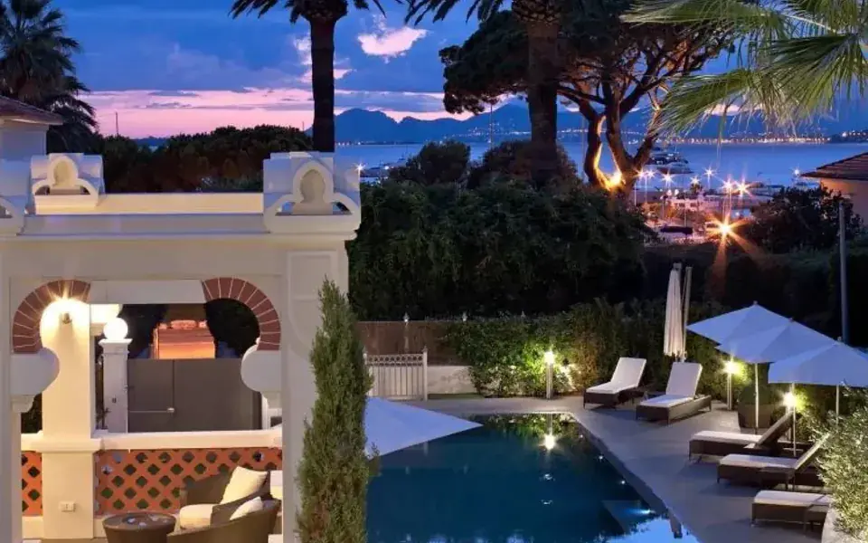 villa rental Cap d'Antibes