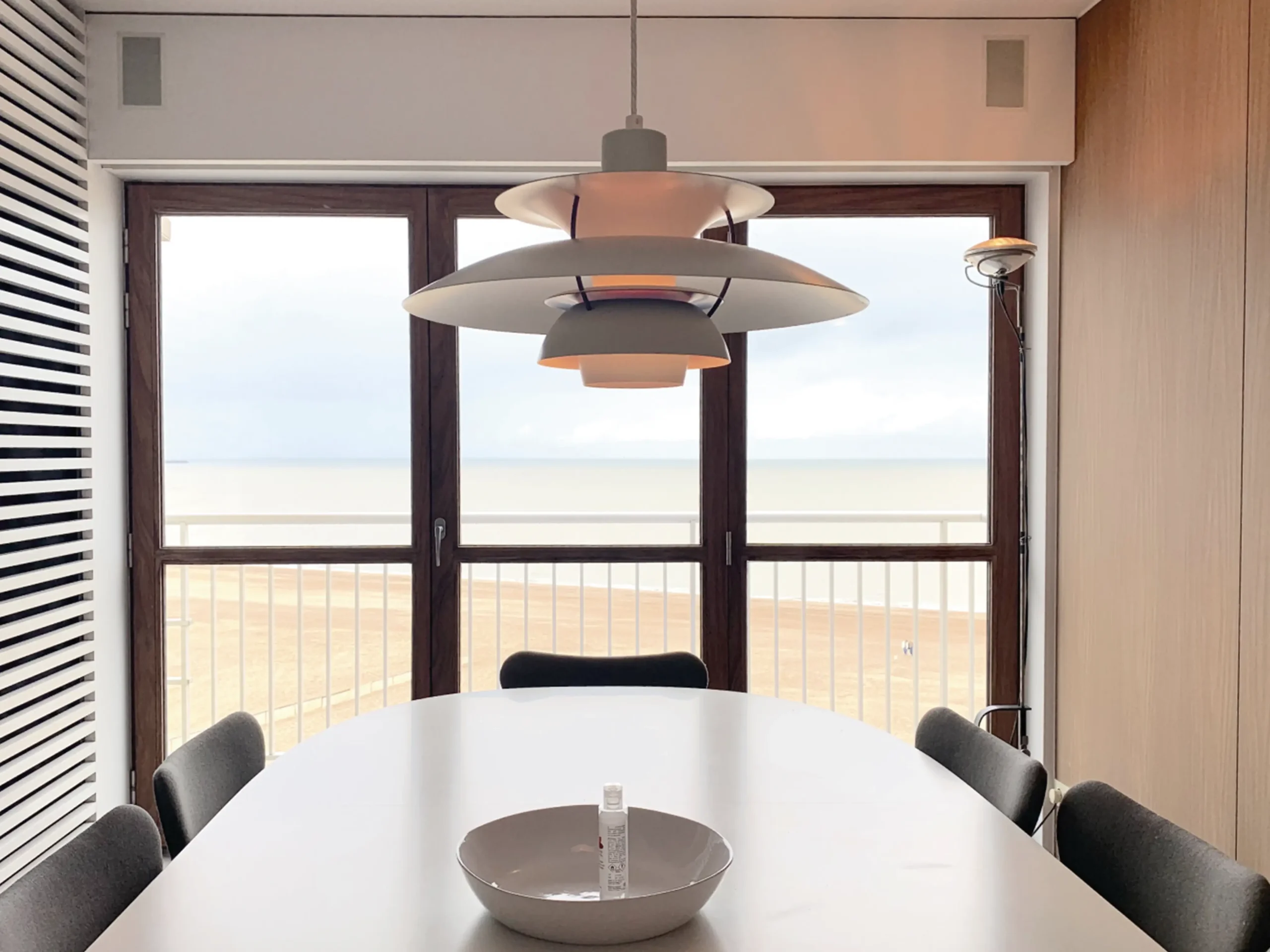 4 slaapkamer appartement zeezicht huur knokke, appartement te huur knokke, zoute exclusive, concierge prive, seizoensverhuur appartement knokke, appartement airbnb knokke, Villa Paquebot knokke, major domus knokke, alaise knokke, concierge service knokke, butler knokke, butler huren, bnb support, bnb huren