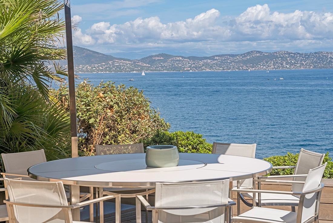 villa Villa Thalassa les parcs de saint tropez, villa met zwembad te huur les parcs de st tropez, vakantievilla les parcs de Saint Tropez, huur villa st tropez, concierge service st tropez, james st tropez, villa Thalassa te huur saint tropez, villa airbnb st tropez, villa bianca st tropez, vakantievilla met zwembad les parcs st tropez, villa Zélie st tropez, private chef saint tropez, butler st tropez, villa Zélie ramatuelle, villa Thalassa ramatuelle st tropez