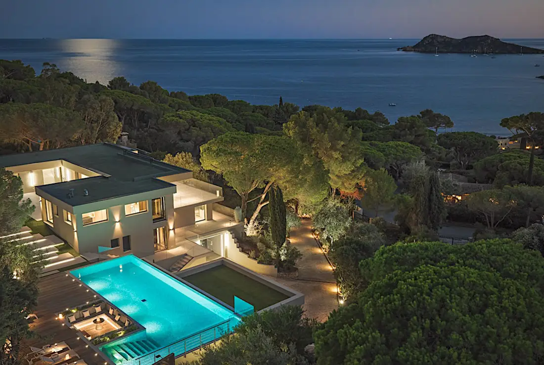 Villa Casa Bianca. st tropez, villa ​m​et zwembad ​t​e huur Ramatuelle, St Tropez villa, ​v​akantievilla Saint Tropez, ​h​uur villa st tropez, concierge service st tropez, james st tropez, villa ​t​e huur saint tropez, villa airbnb st tropez, villa bianca st tropez, ​v​akantievilla ​m​et ​z​wembad st tropez, casa bianca st tropez, ​p​rive chef saint tropez, butler st tropez, casa bianca ramatuelle, villa casa bianca ramatuelle st tropez, Bo house St tropez, bo house villa saint tropez, villa Bo house st tropez