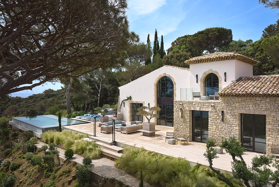 villa Villa Zélie les Salins saint tropez, villa met zwembad te huur Ramatuelle, St Tropez villa, vakantievilla Saint Tropez, huur villa st tropez, concierge service st tropez, james st tropez, villa te huur saint tropez, villa airbnb st tropez, villa bianca st tropez, vakantievilla met zwembad pool st tropez, villa Zélie st tropez, private chef saint tropez, butler st tropez, villa Zélie ramatuelle, villa Zélie ramatuelle st tropez, Bo House Saint Tropez